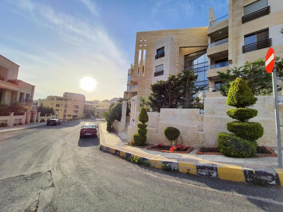 Abdoun Panorama Apartment Exterior photo